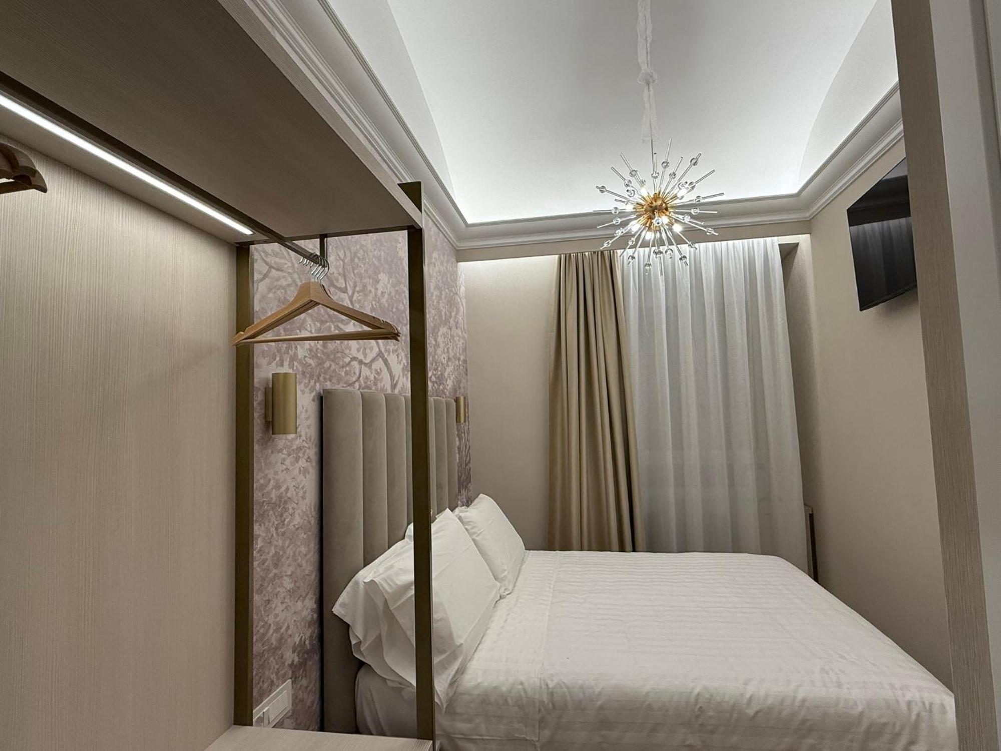 Hotel Lumi Rom
